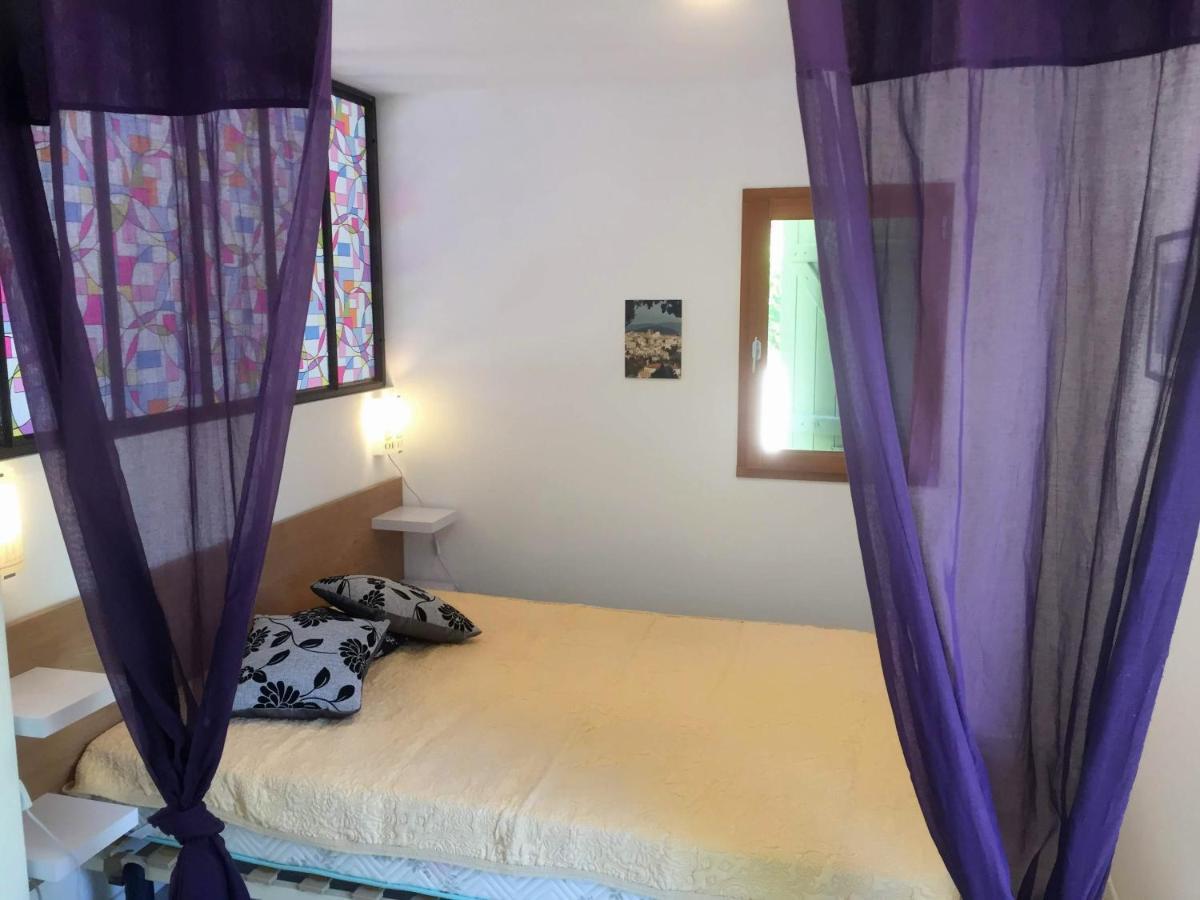 L'Ocabee Villa La Tour-dʼAigues Eksteriør billede